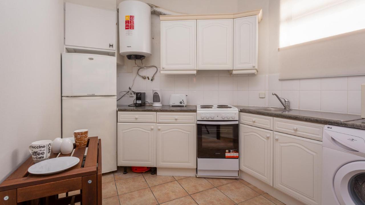 Charming 1 Bedroom Apartment In Portimao By Lovelystay Eksteriør bilde